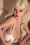 Chiara - Sex doll blonde pulpeuse et glamour