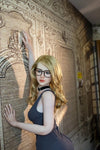 Morgane - Poupée sexuelle secrétaire blonde sexy de 148 cm