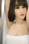 Gabrielle - Sex doll brune fine au charme discret