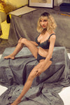 Tina - Sex doll blonde tatouée de 162 cm