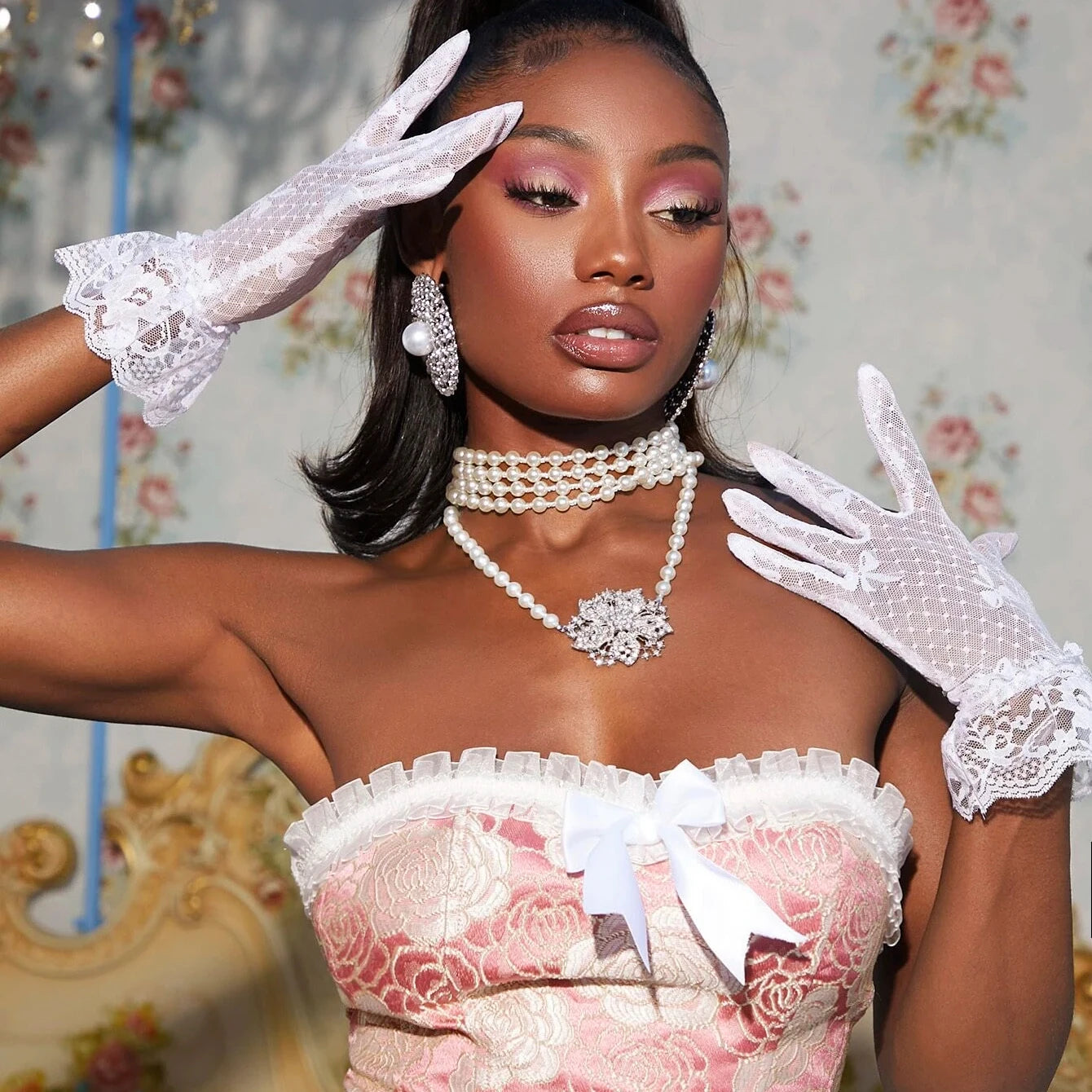 Gants en dentelle