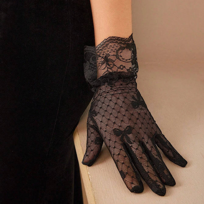Gants en dentelle