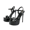Talons hauts noirs pour sex doll