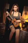 Ainsley - Sex doll artiste rebelle au charme rock