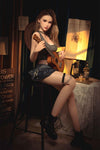 Ainsley - Sex doll artiste rebelle au charme rock
