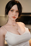 Alizée - Sex doll brune glamour en silicone 162 cm
