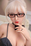 Audrey - Sex doll secrétaire stricte à lunettes