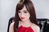 Cléora - Sex doll élégante et skinny à la peau claire