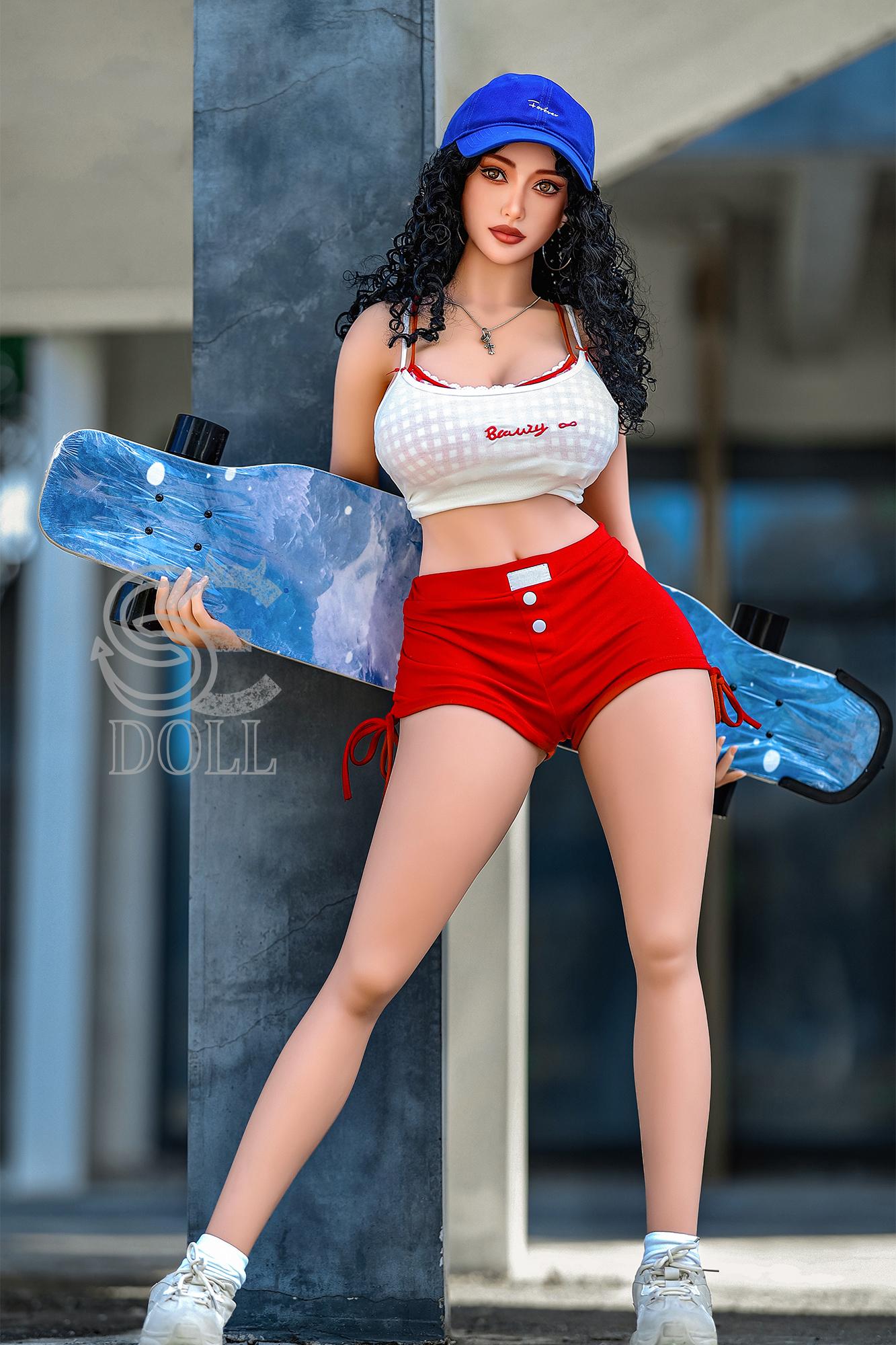 Daniela