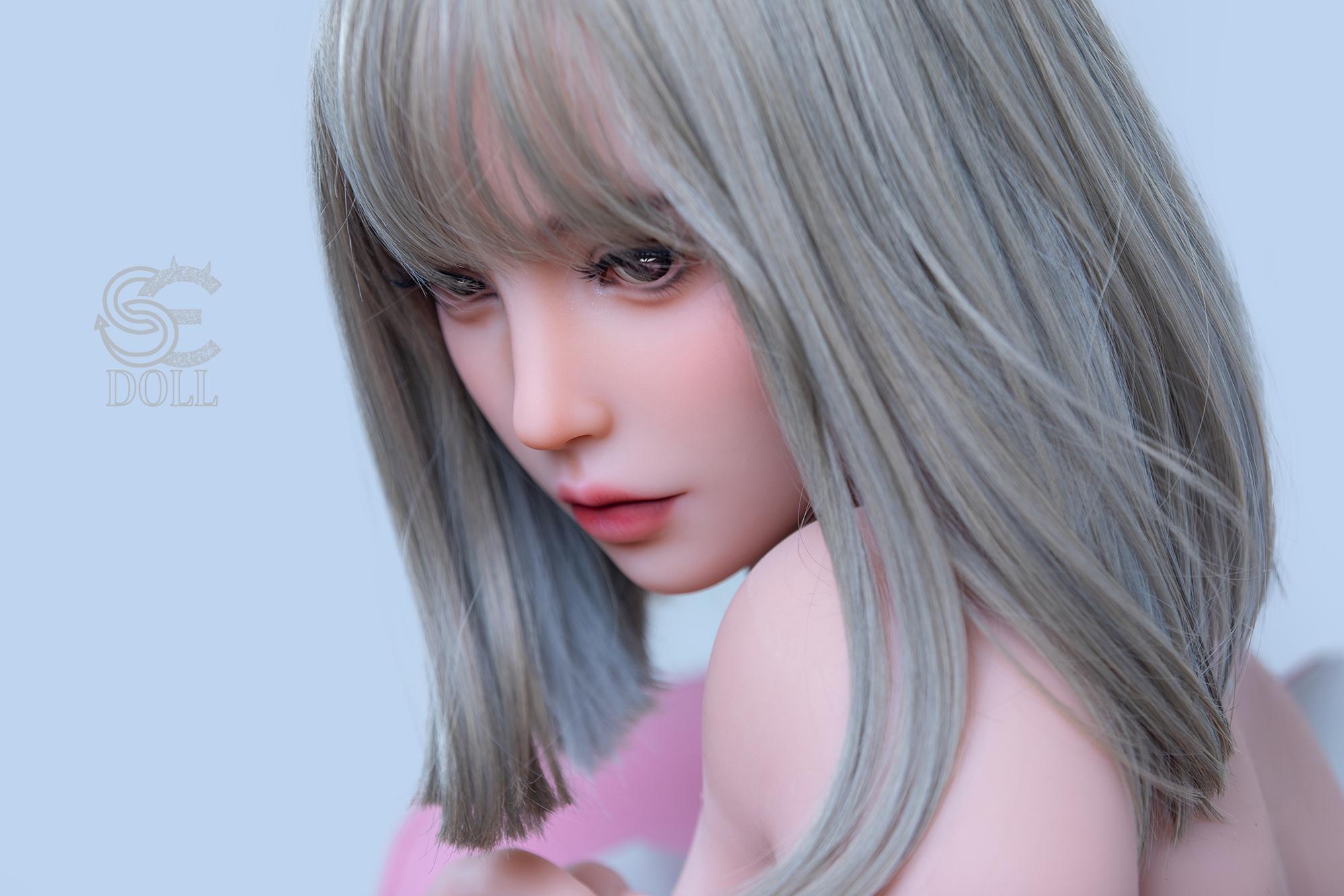 Evie