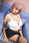 Iveta - Sex doll européenne au style escort chic