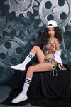 Jesslyn - Sex doll fine et sporty au style urbain