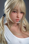 Kaya - Sex doll asiatique blonde aux formes généreuses