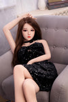 Kiyomi - Sex doll asiatique glamour en robe noire