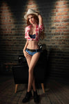 Lioré - Sex doll rousse skinny au style casual chic