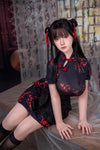 Liyuna - Sex doll chinoise traditionnelle en silicone