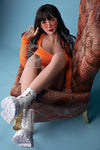 Lucinda - Real doll brune aux yeux verts