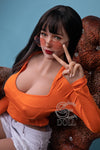 Lucinda - Real doll brune aux yeux verts