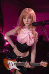 Luneya - Sex doll chanteuse pop-rock iconique 