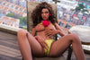 Maïra - Sex doll métisse des Caraïbes en bikini