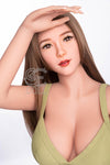 Maribel - Sex doll brune skinny aux gros seins