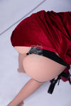 Mariska - Sex doll espionne glamour en robe rouge