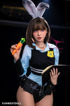 Nixie - Sex doll policière bunny girl au charme docile