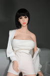 Noira - Sex doll à la peau claire et à forte poitrine