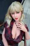 Sloan - Sex doll blonde citadine à la tenue provocante