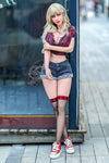 Sloan - Sex doll blonde citadine à la tenue provocante