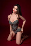 Sorevia - Sex doll brune glamour au charme européen
