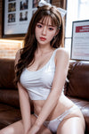 Subin - Sex doll serveuse coréenne sexy en silicone