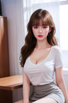 Sujin - Sex doll coréenne au style collègue de bureau