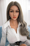 Viviana - Sex doll mature au charme de business woman
