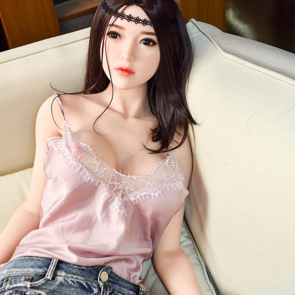 love doll Lia Real Dolls France 165cm silicone sexuelle poupées