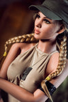 Dakota - Sex doll militaire au look irrésistible
