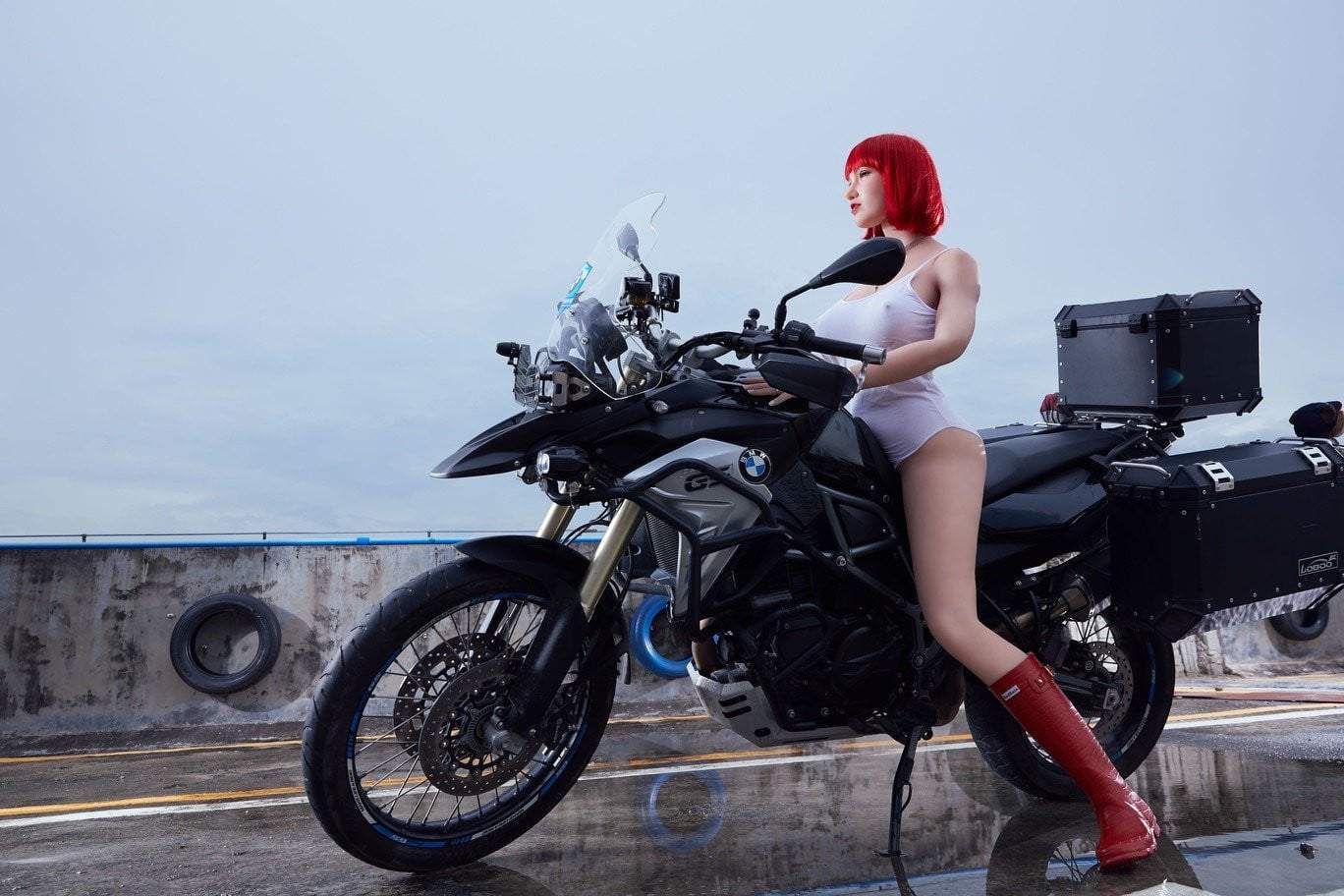 jenny biker moto sexdoll silicone poupée sexuelle sexe réaliste nue amateur